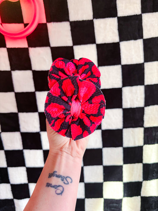 Hot pink & red leopard shredded piggies